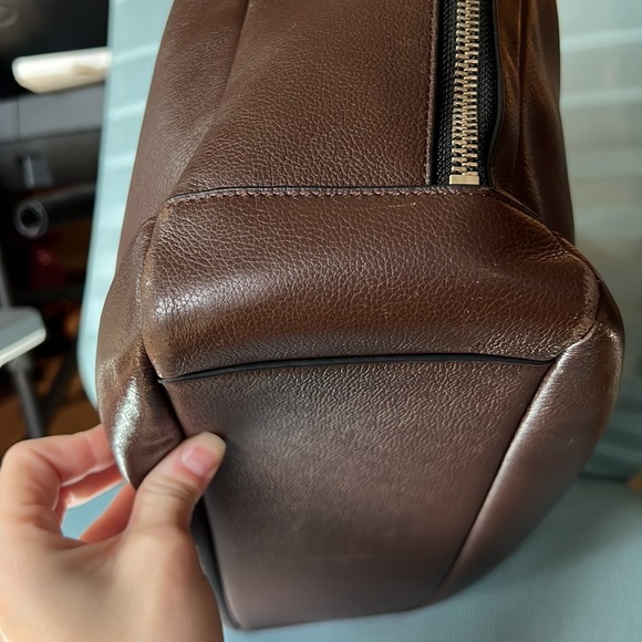 Coach - Picture 7 of 17